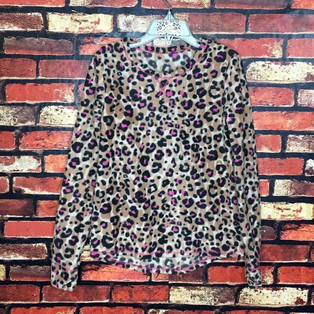 5 for $25🔥Medium Cheetah Print Fleece Sweater‎